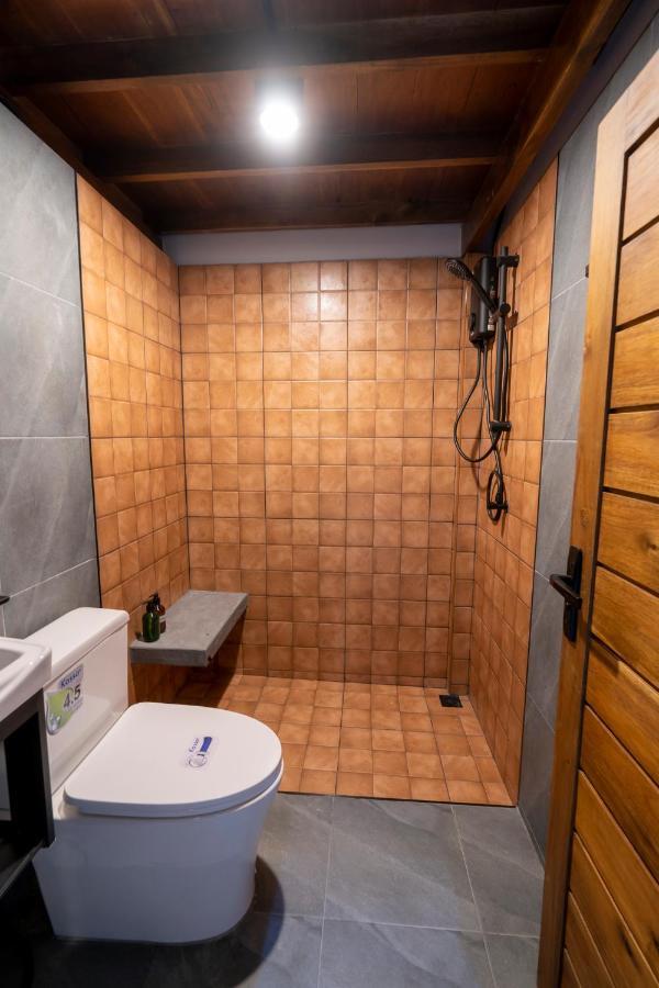 Makai Nap Hotell Thai Mueang Exteriör bild